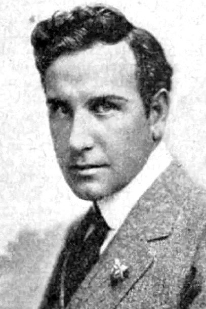 Фото  (Jack Livingston)