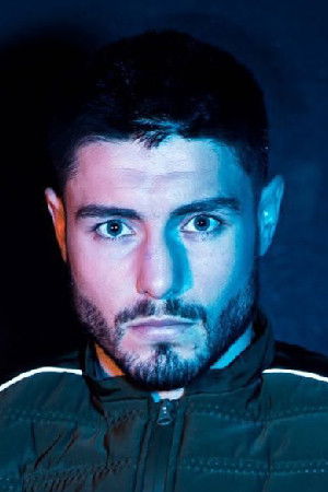 Фото  (Josh Kelly)