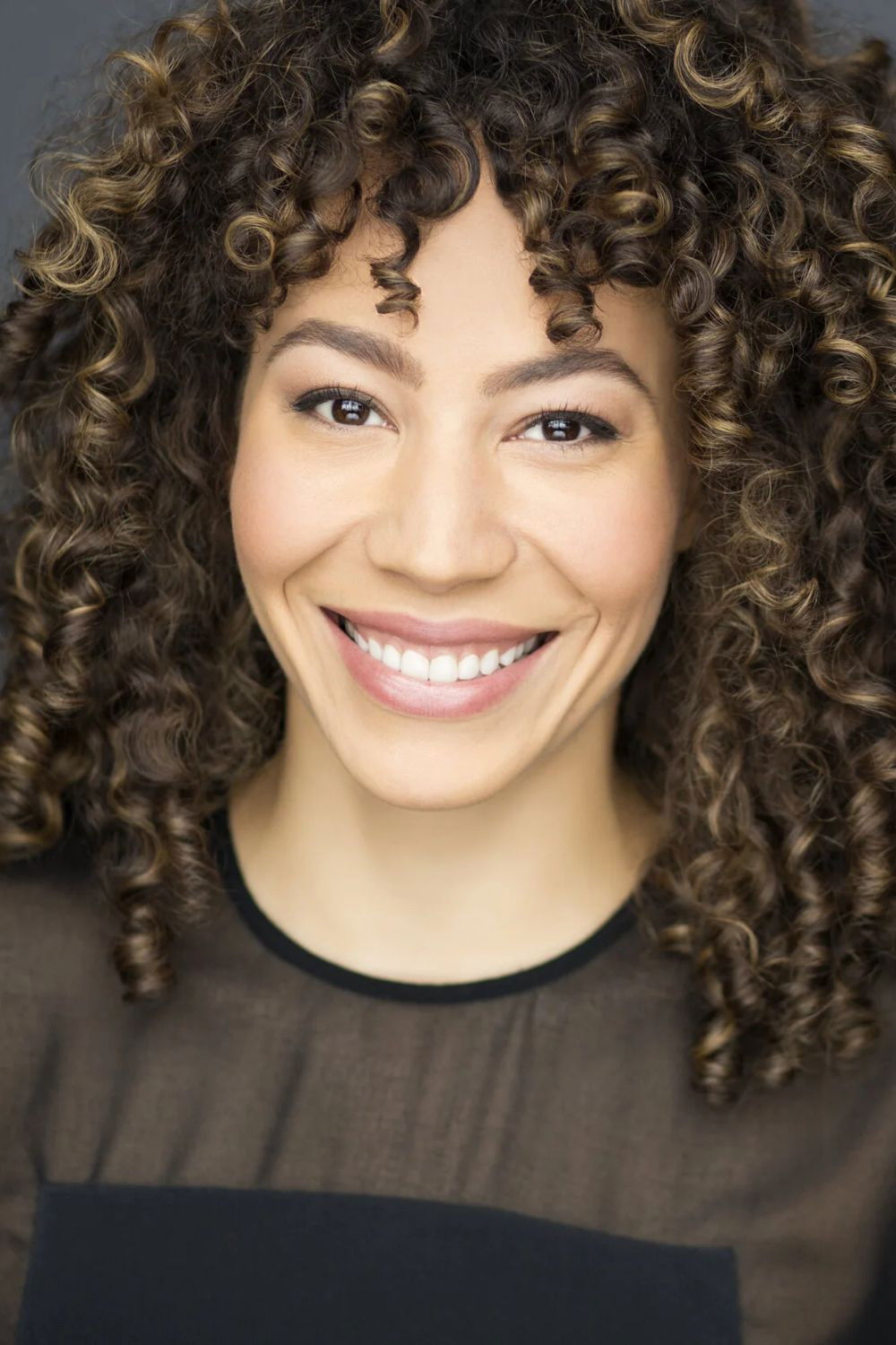 Фото  (Afra Hines)