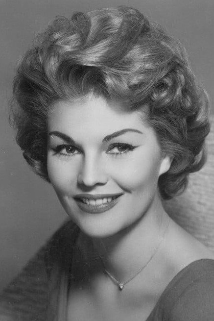 Фото  (Claire Kelly)