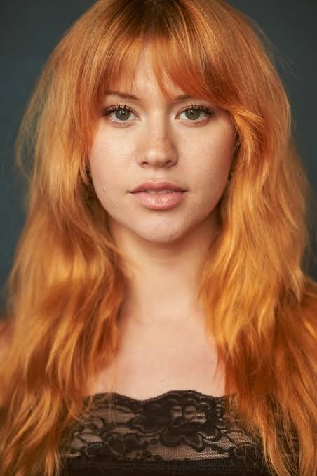 Фото  (Eloise Lola Gordon)