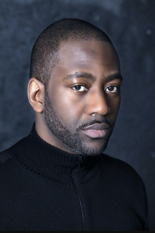 Фото  (Ike Ononye)