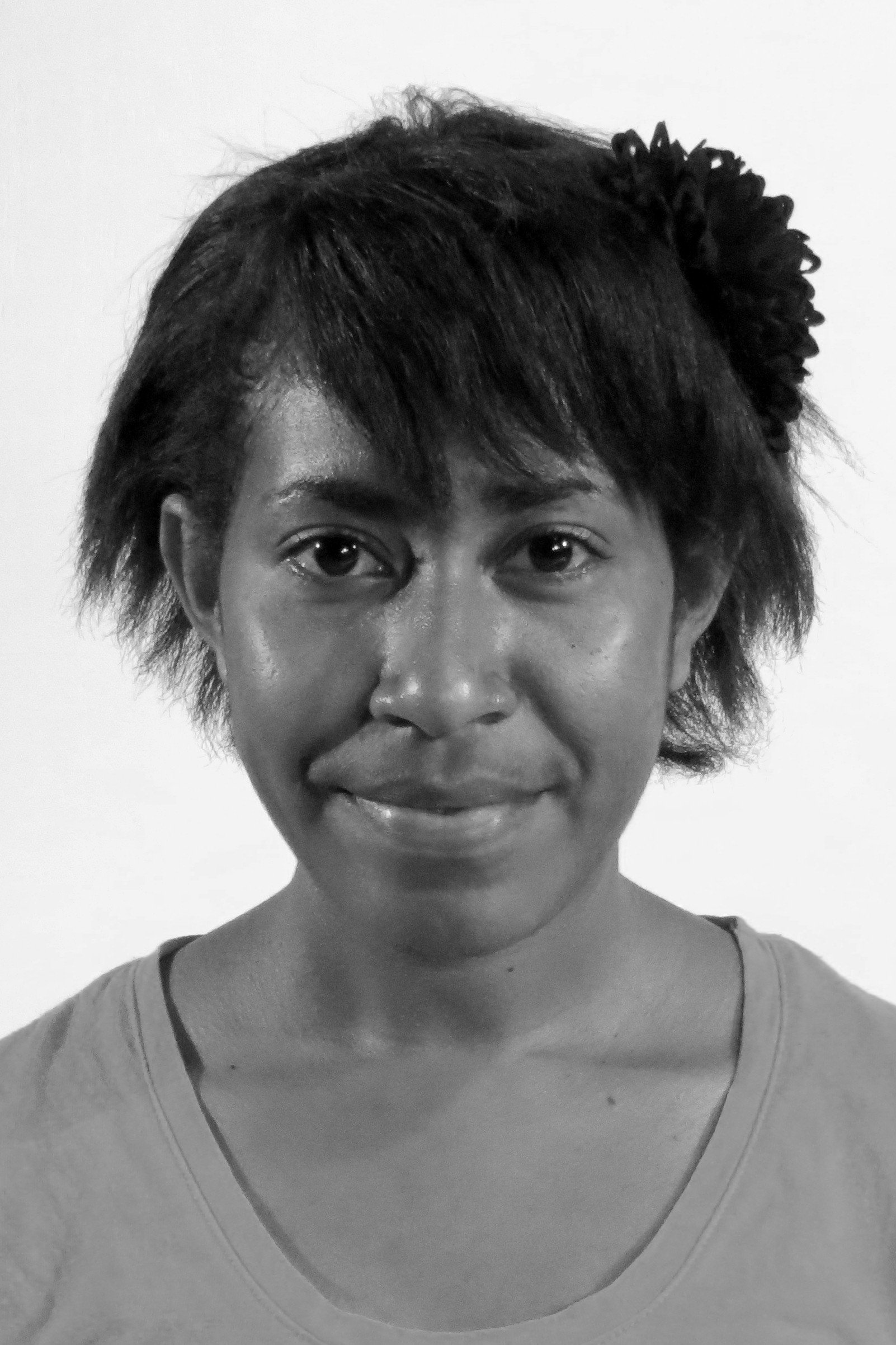 Фото  (Tinzey Mau)