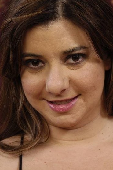 Фото  (Alix Lakehurst)