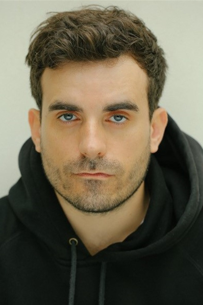 Фото  (Léonard Barbier)