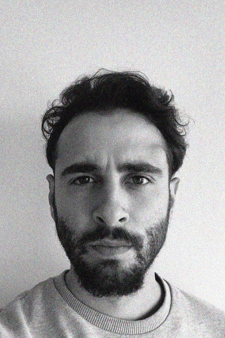 Фото  (Luca Pasqui)