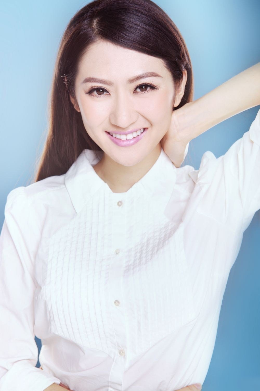 Фото  (Yang Jingru)