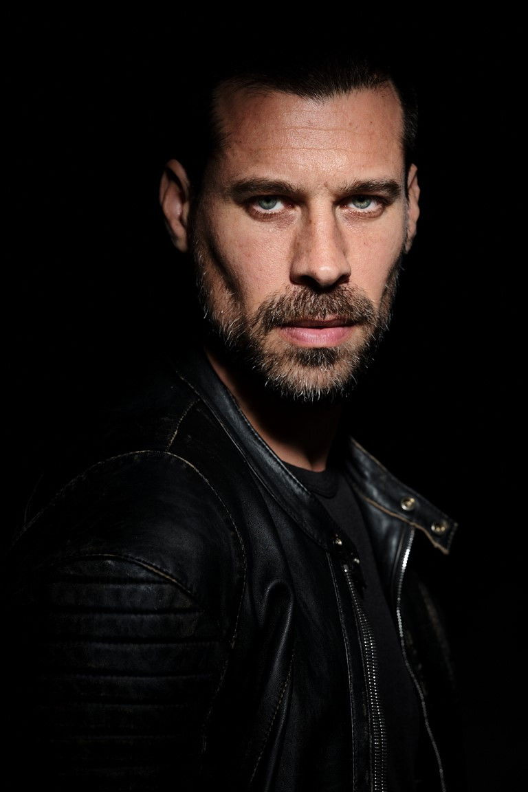 Фото  (Guy Adler)