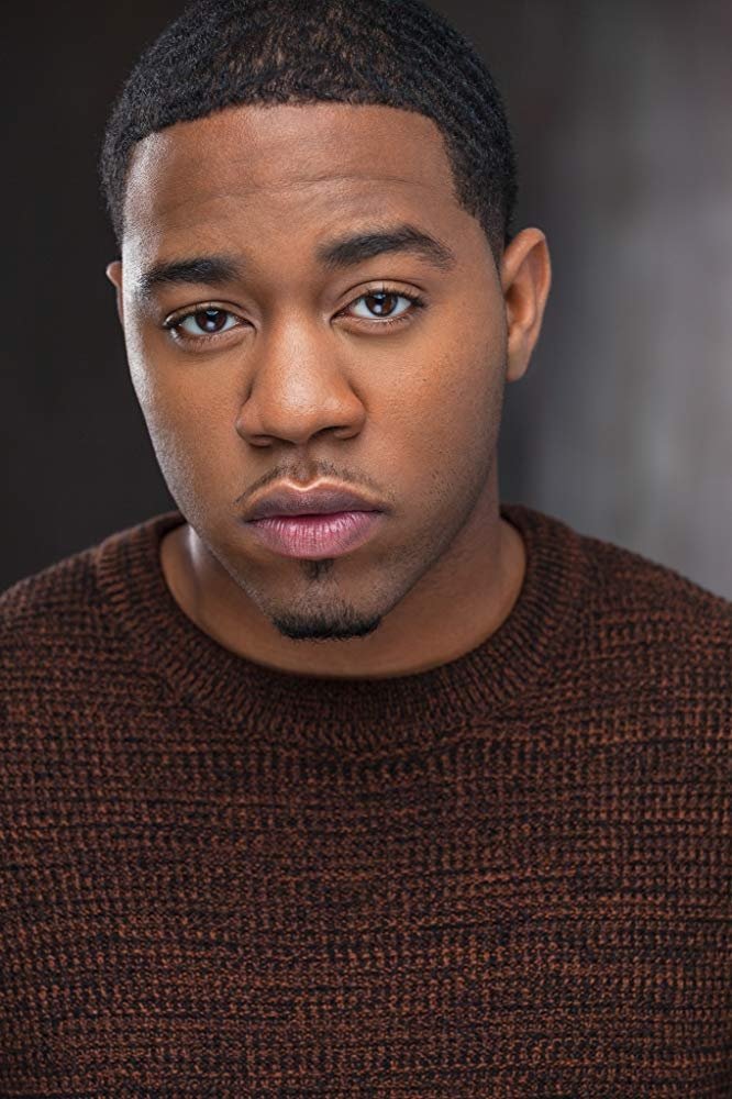 Фото  (Darone Okolie)