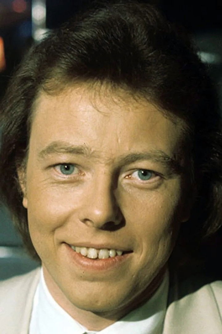 Фото  (Peter Skellern)