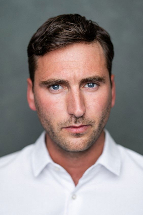 Фото  (Jacob Roberts)