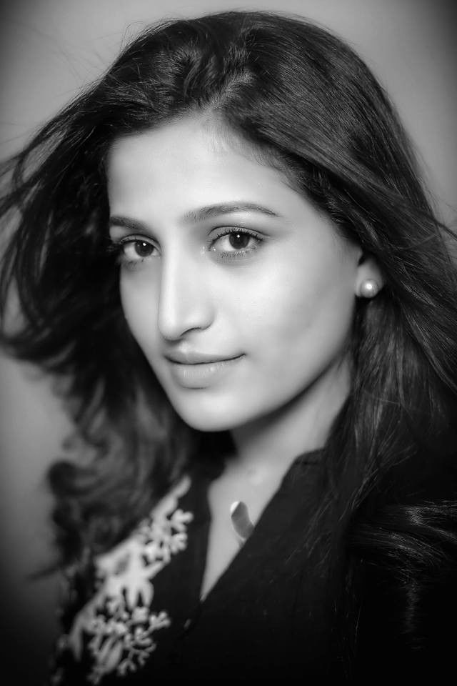 Фото  (Santhoshi)