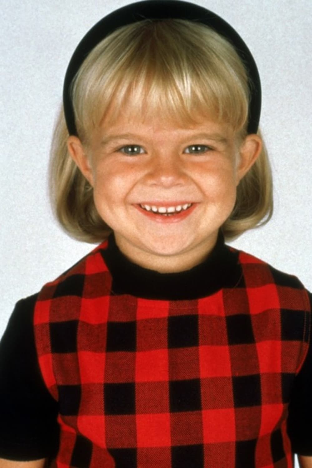 Фото  (Emily Mae Young)