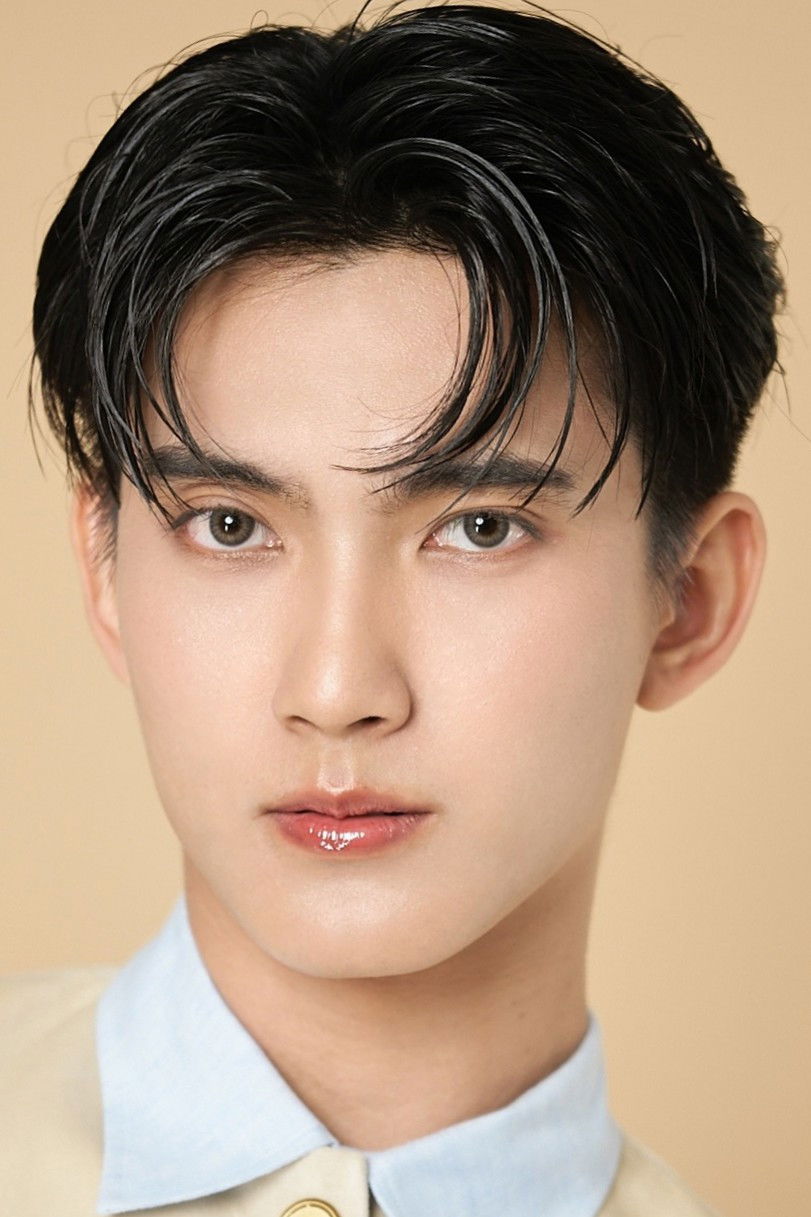 Фото  (Chalongrat Nobsamrong)