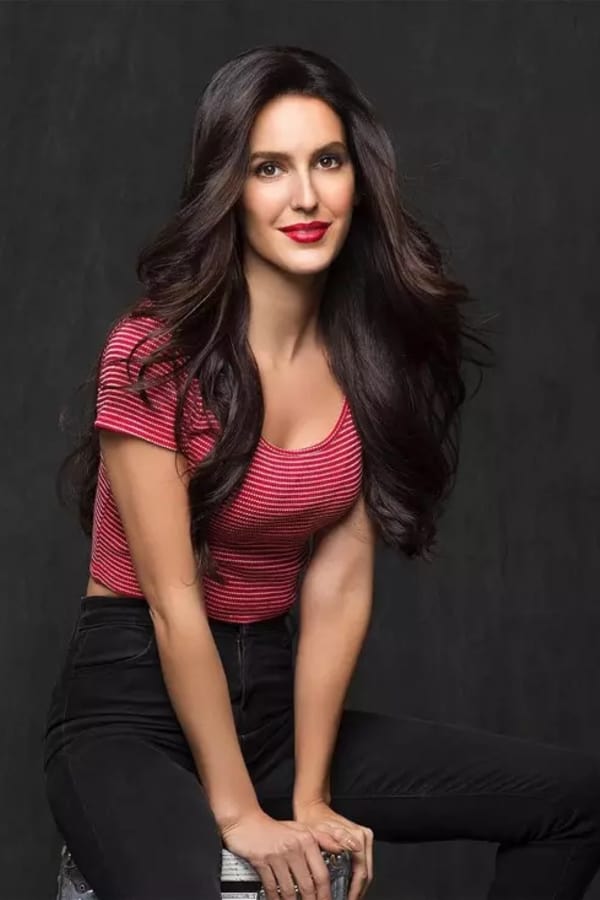 Фото  (Isabelle Kaif)