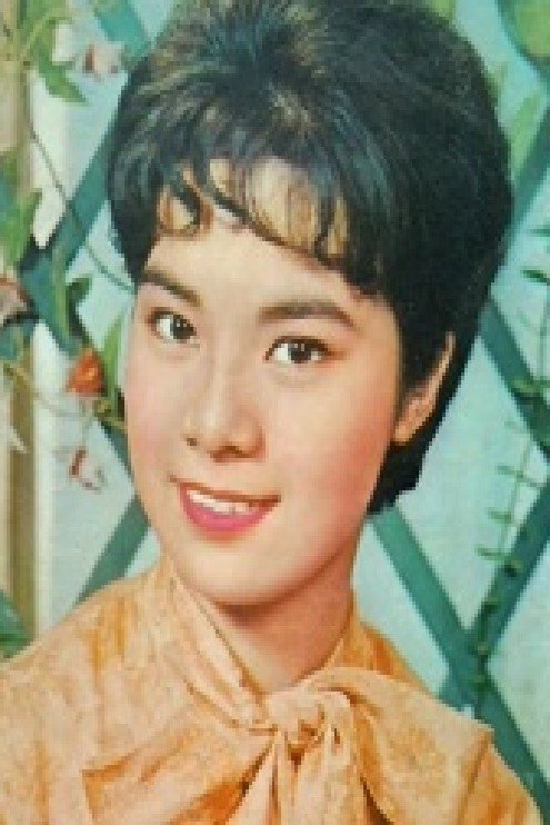 Фото  (Man Oi-Lan)