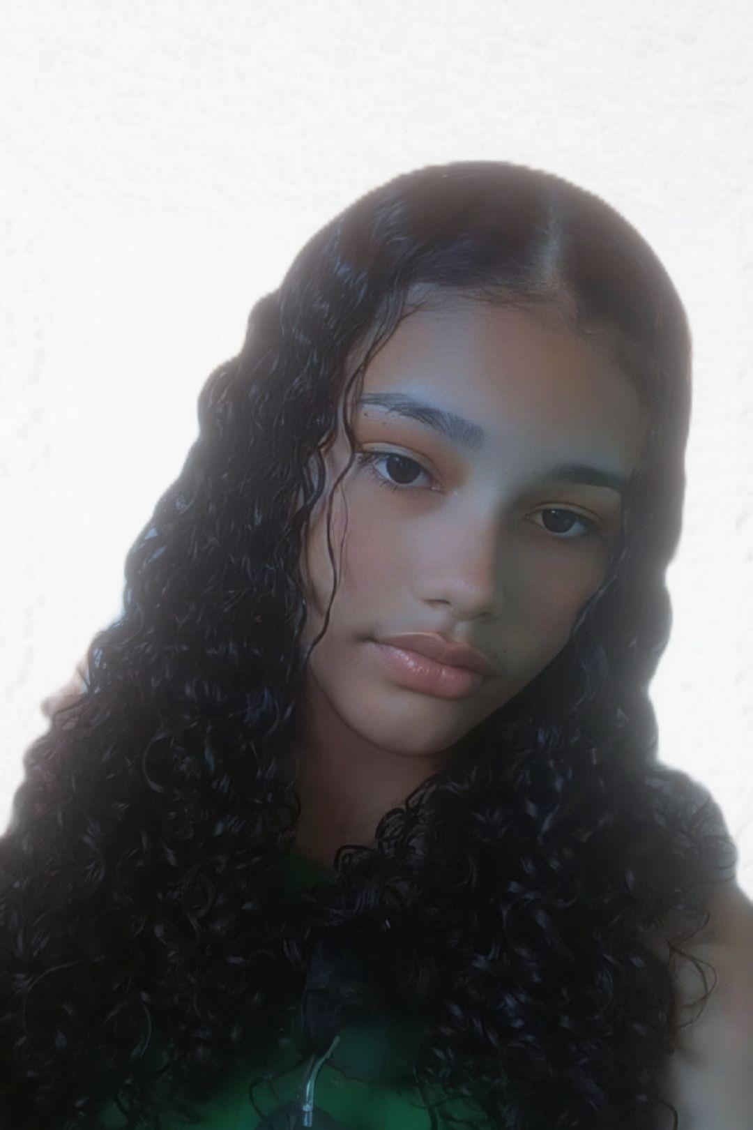 Фото  (Sophya Santos)