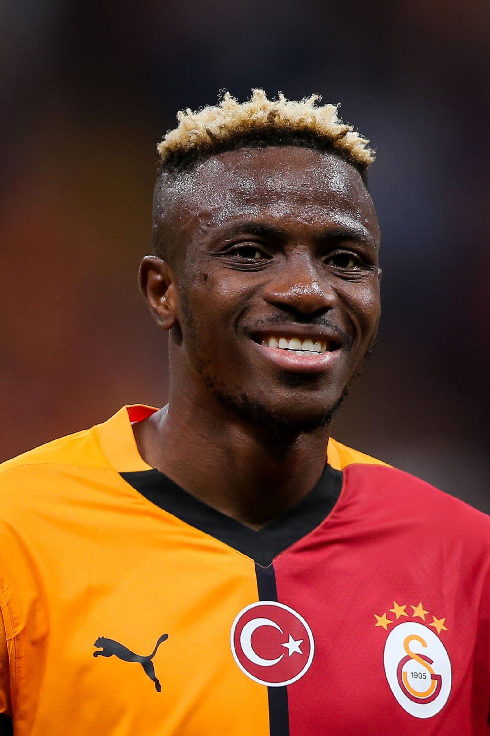 Фото  (Victor Osimhen)