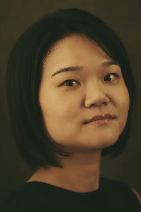 Фото  (Ameri Suzuki)