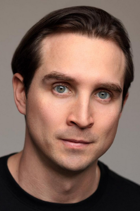 Фото  (Luke Van Bergen)