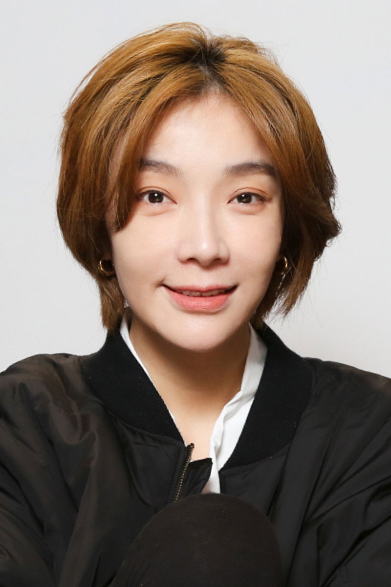 Фото  (Janel Tsai)