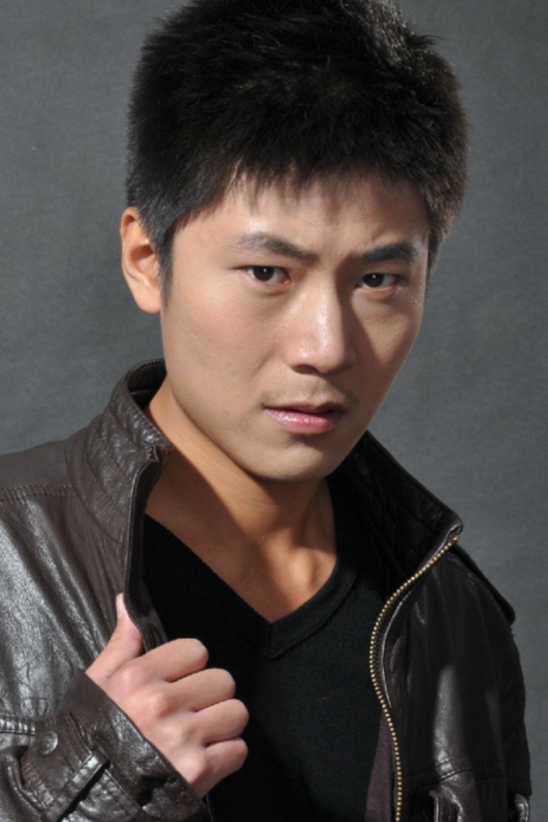 Фото  (Zhang Zheren)