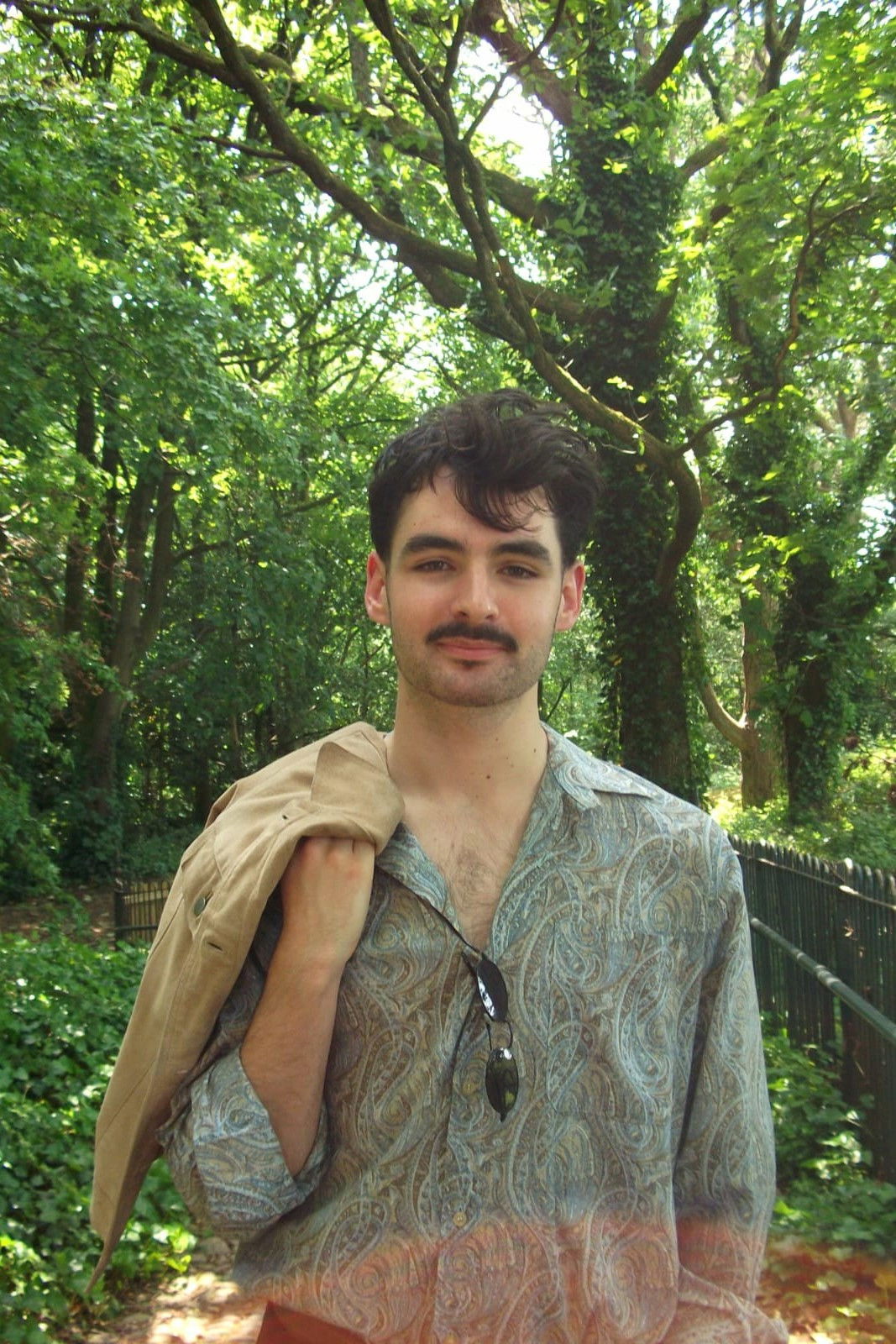 Фото  (Jake Waller)