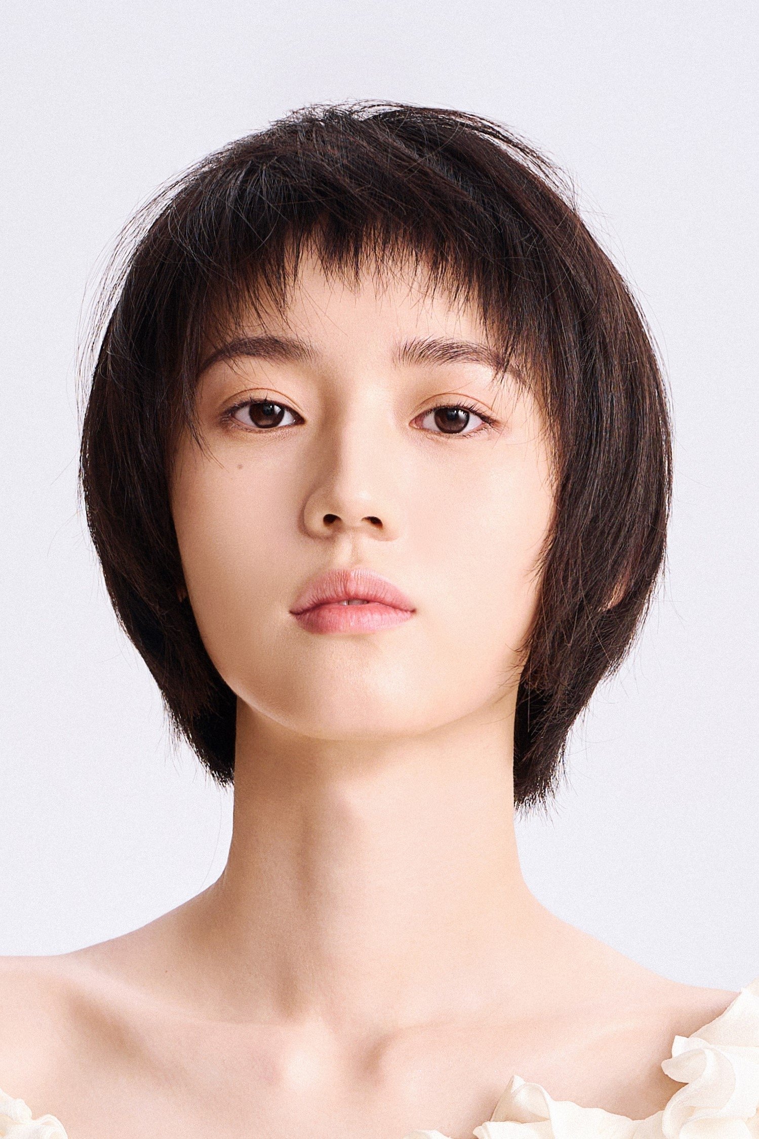 Фото  (Hou Jiayin)