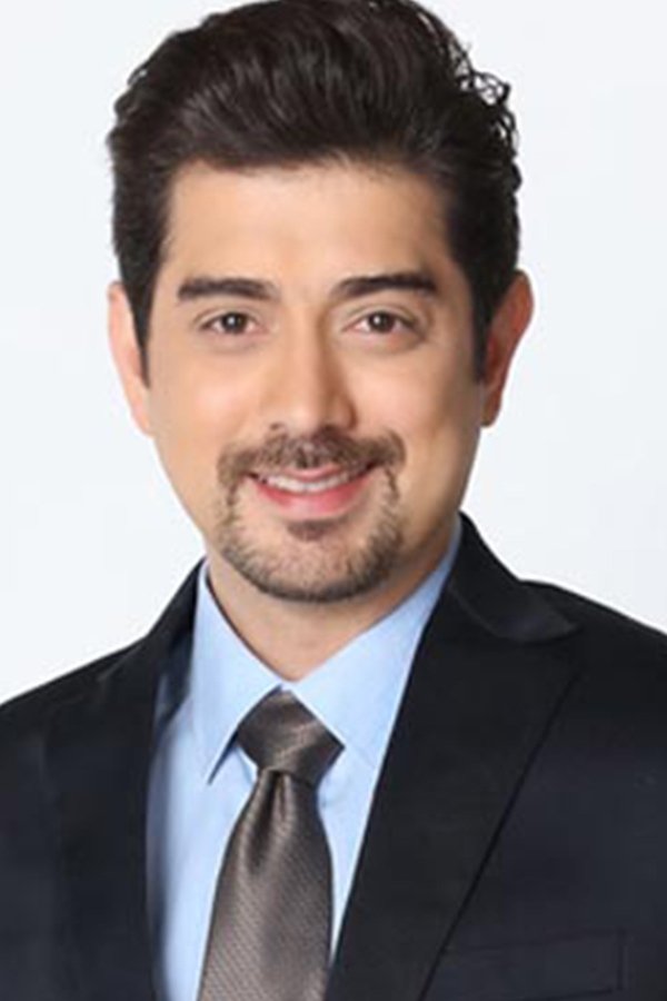Фото  (Ian Veneracion)