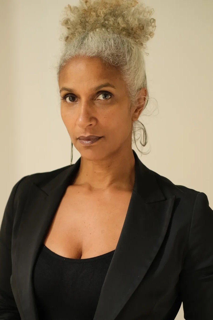 Фото  (Frédérique Kamatari)