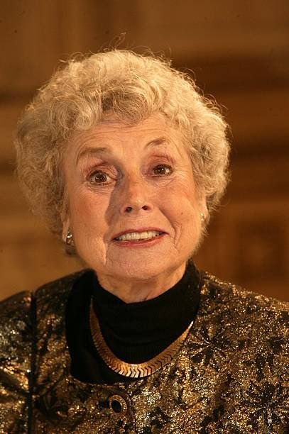 Фото  (Hilda Braid)