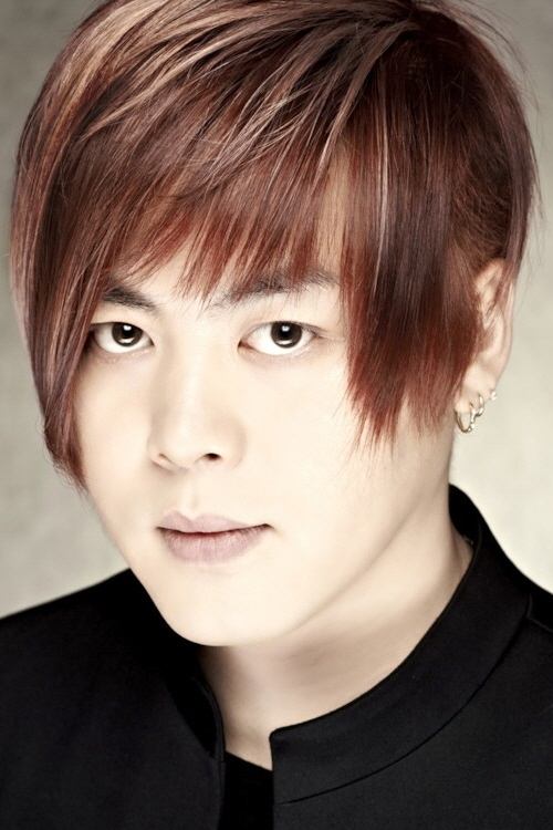 Фото  (Moon Hee-joon)