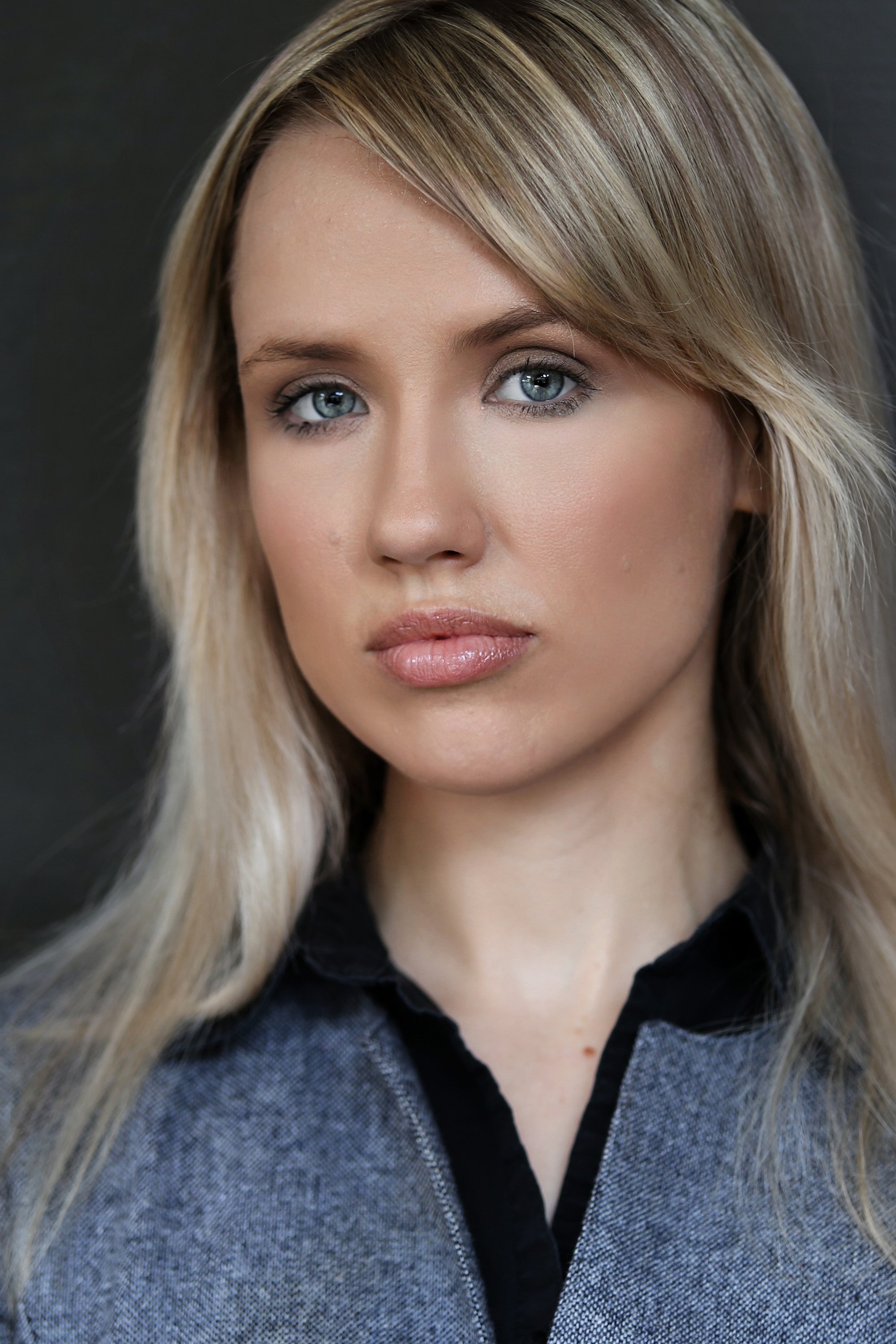 Фото  (Ash Hamilton)