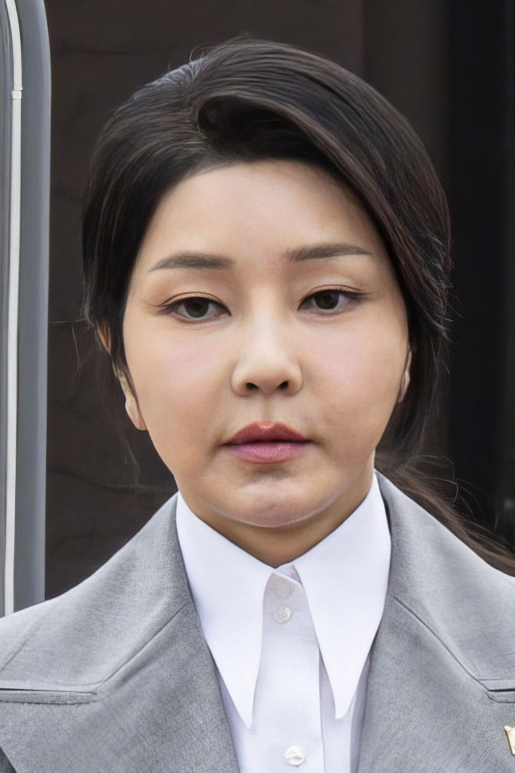 Фото  (Kim Keon-hee)