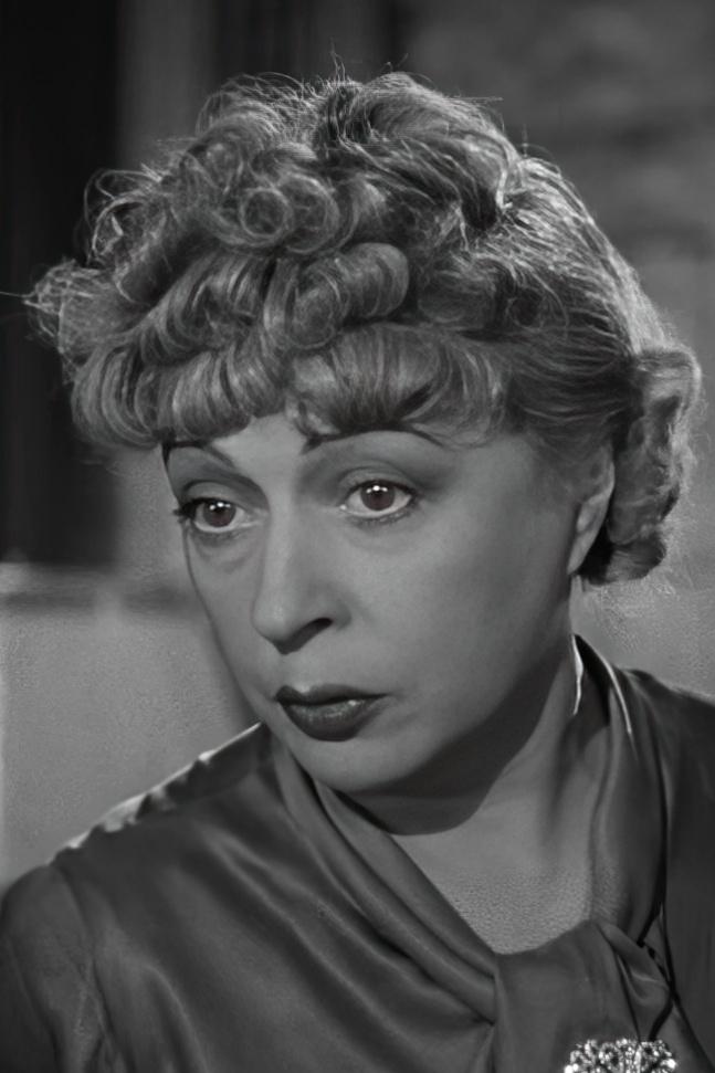 Фото  (Suzanne Dantès)