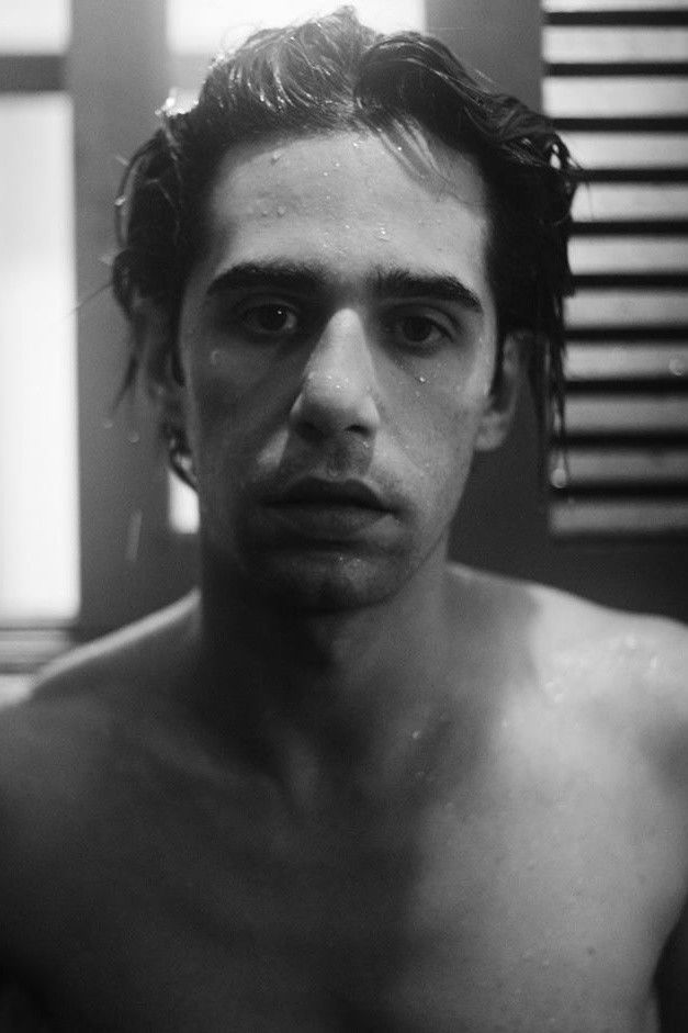 Фото  (Thiago Pethit)