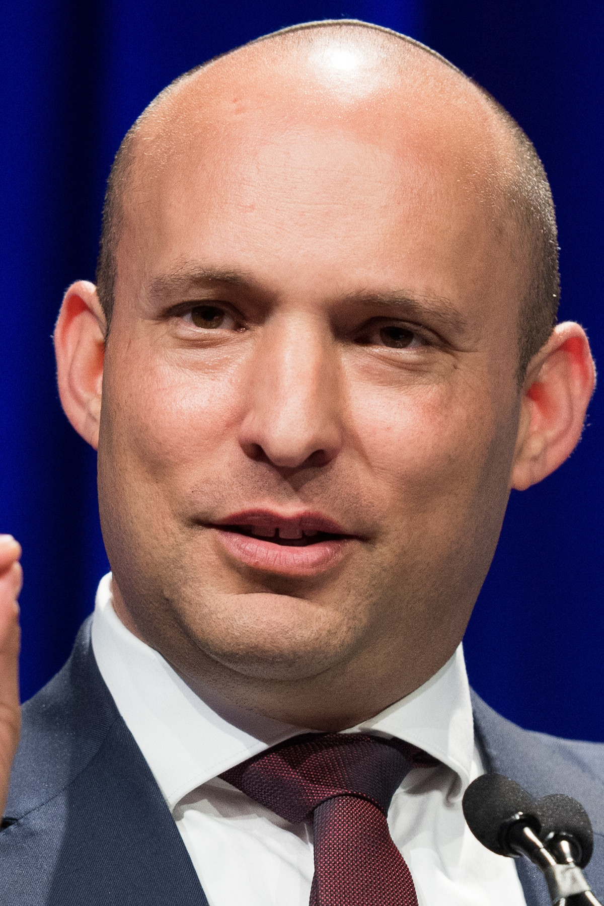 Фото  (Naftali Bennett)