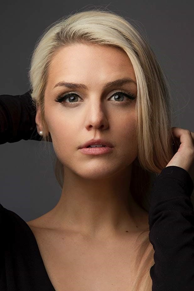 Фото Емілі Світ (Emily Sweet)