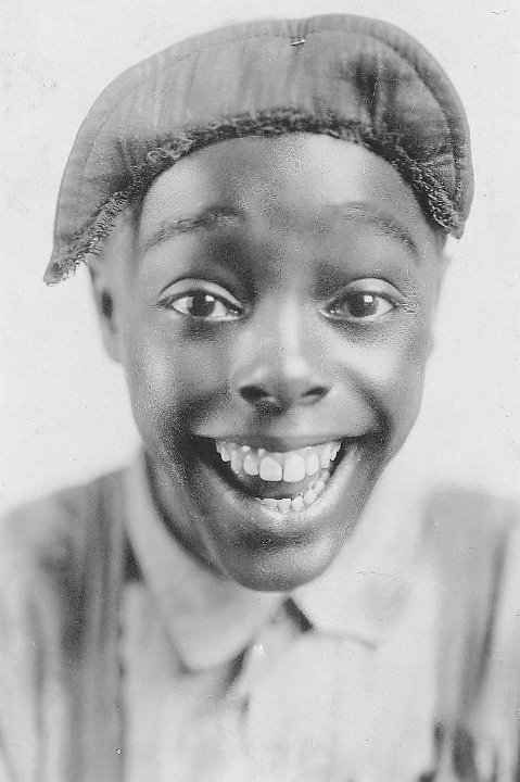 Фото  (Sunshine Sammy Morrison)