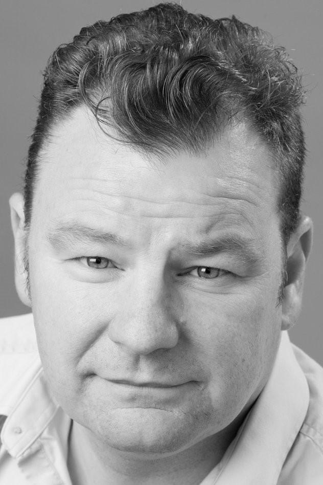 Фото  (Paul Donovan)