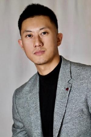 Фото  (Ronald Tang)
