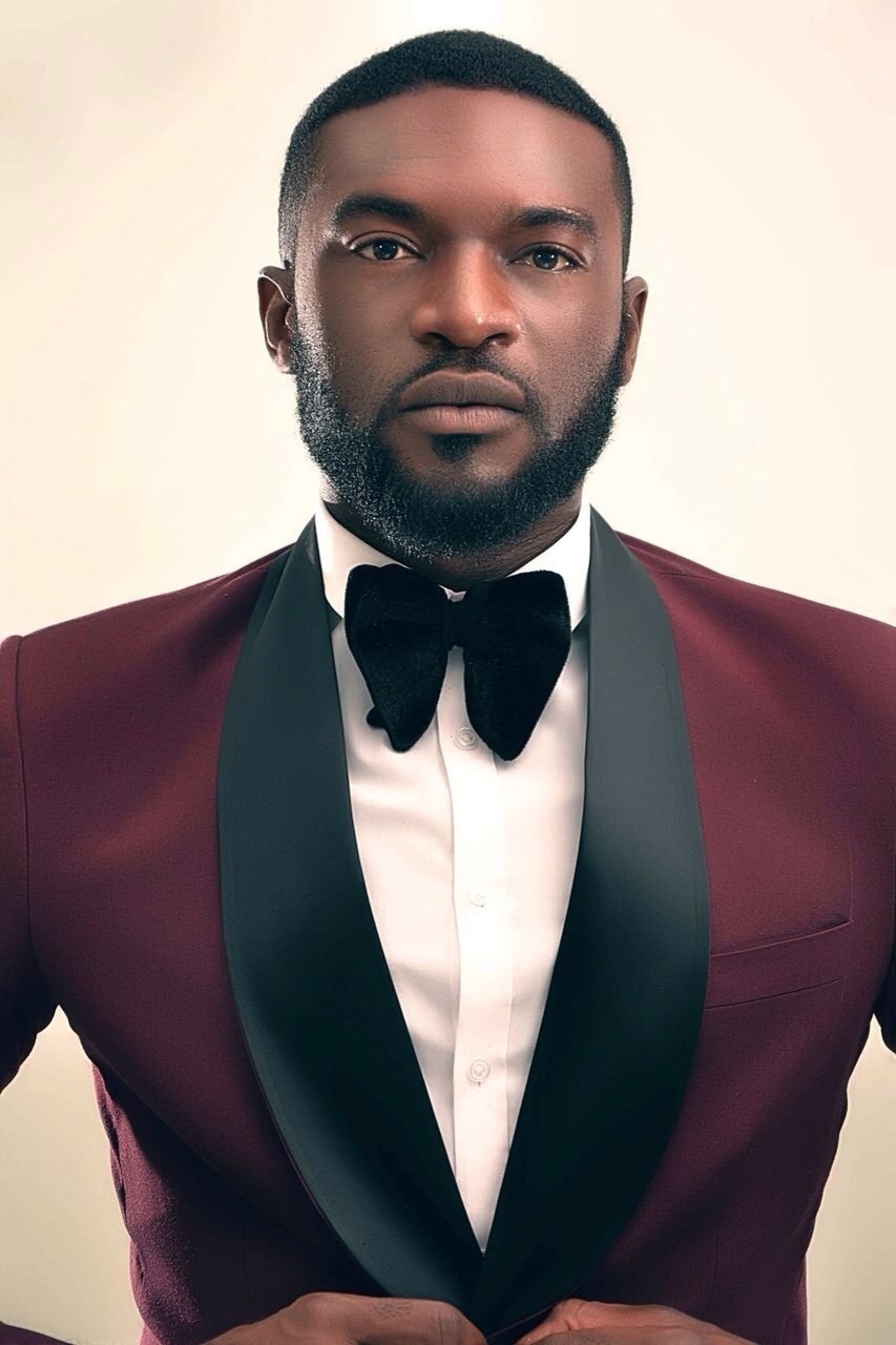 Фото  (Kenneth Okolie)