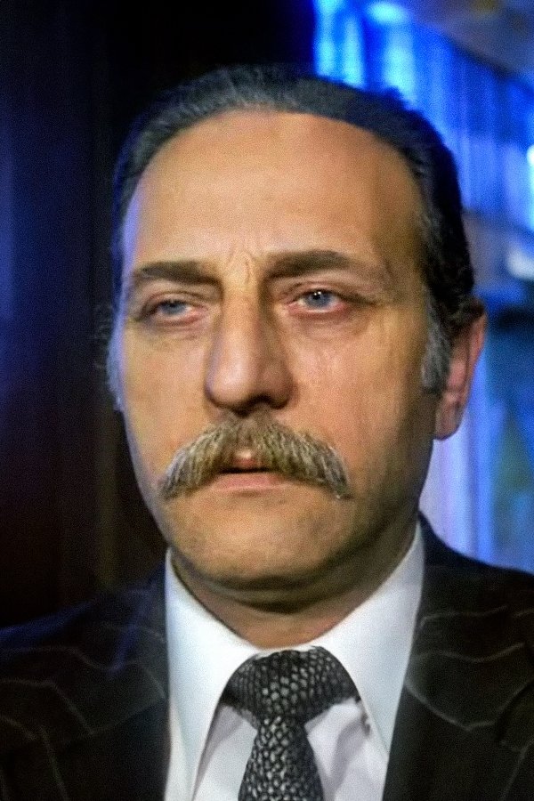 Фото  (Zeki Tüney)