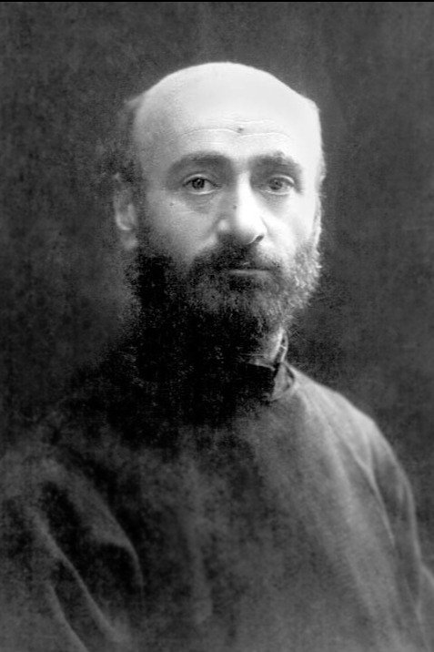 Фото  (Komitas)