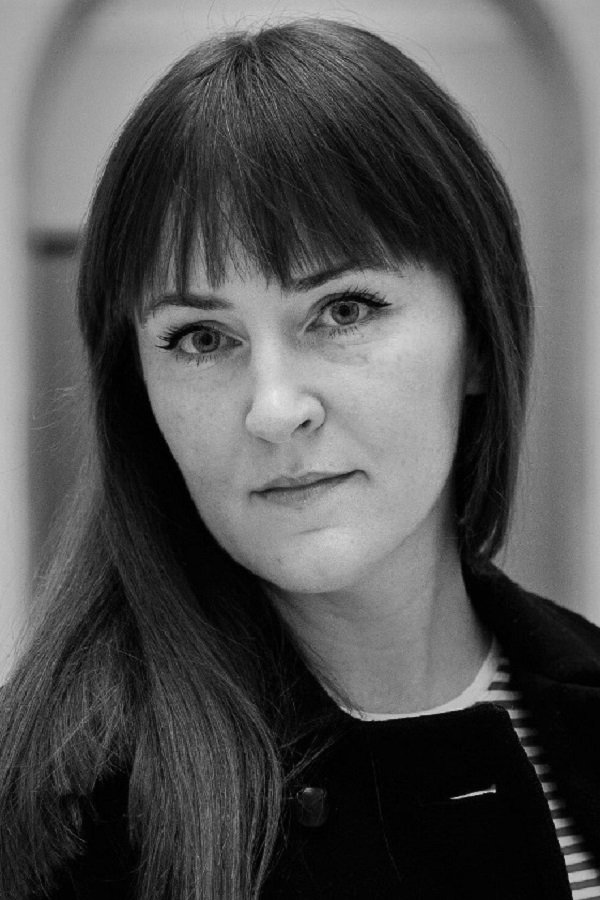 Фото  (Angela Nagle)