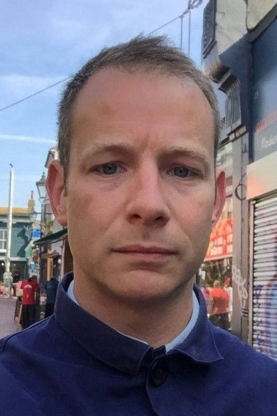 Фото  (James Burgess)