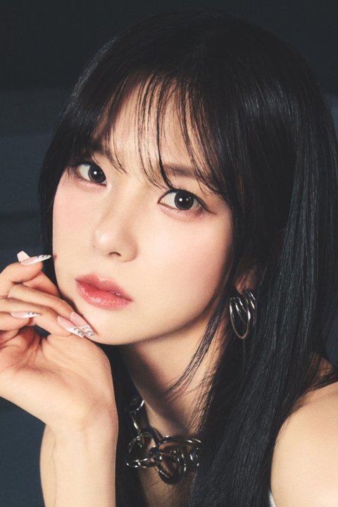 Фото  (Choi Yu-jin)