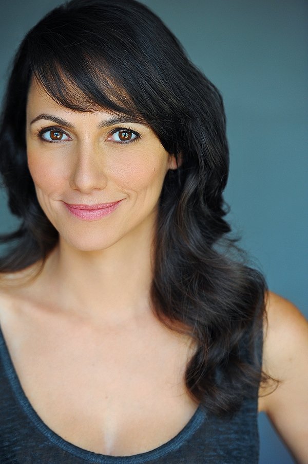 Фото  (Azize Erim)