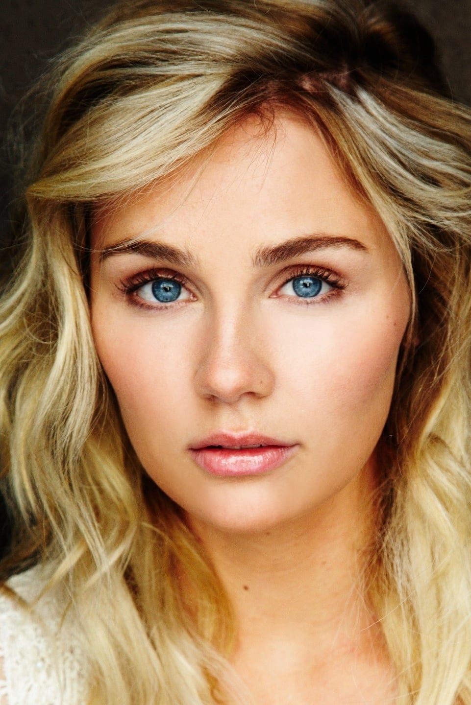 Фото Клер Боуен (Clare Bowen)