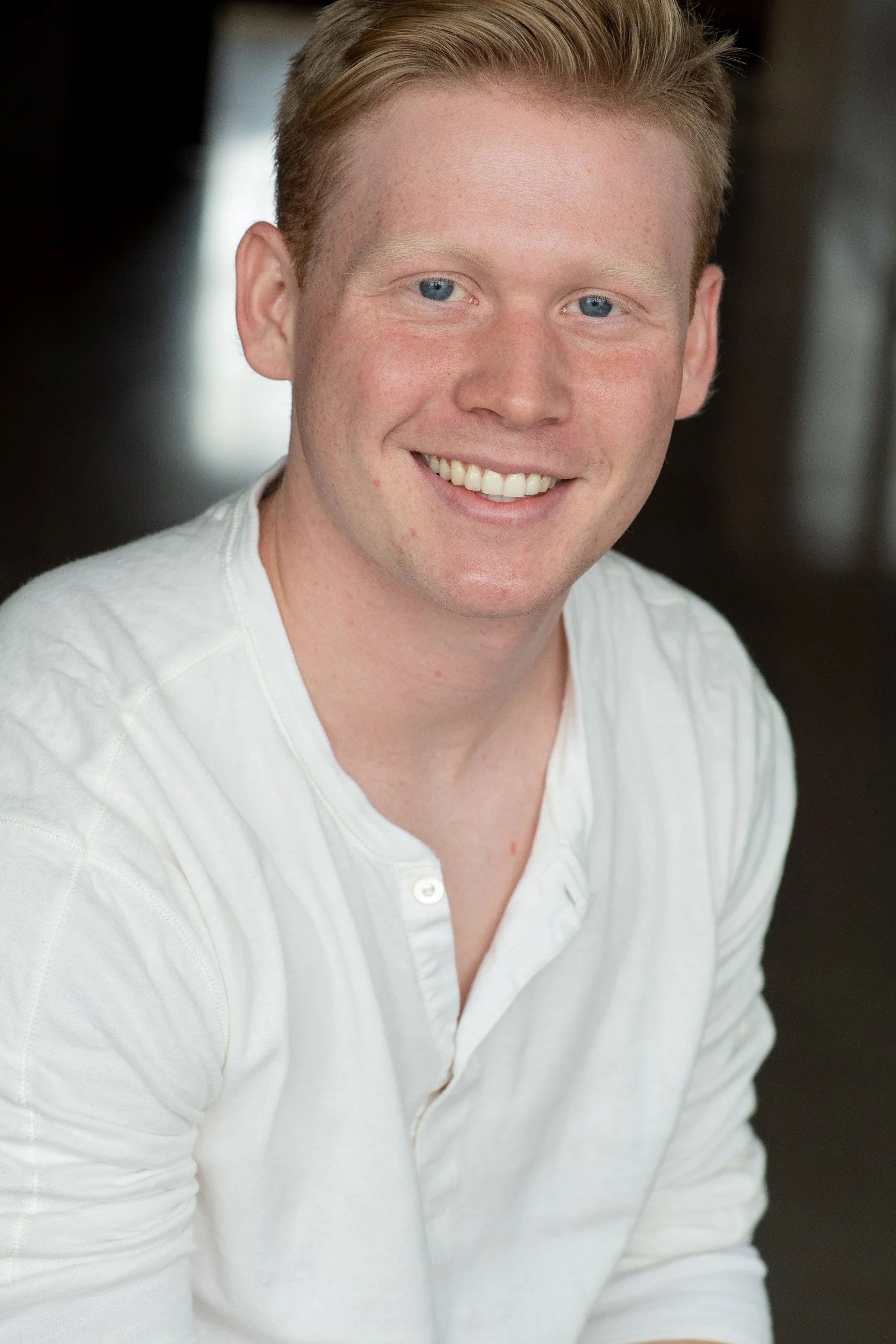 Фото  (Eli Brand)